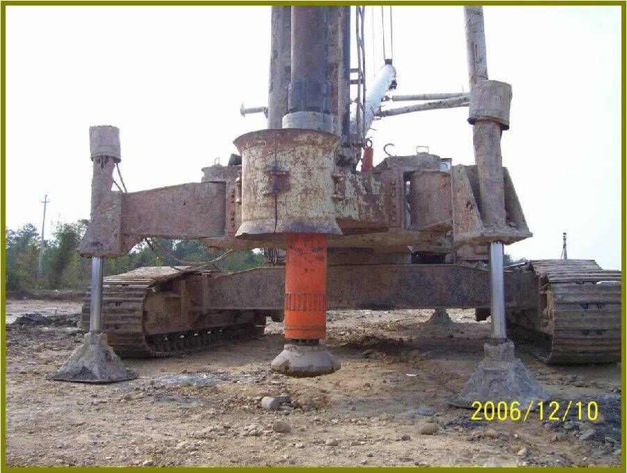 2006年潜孔钻具用于珠海工地入岩地基施工